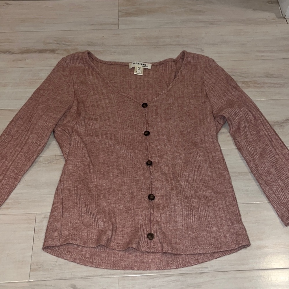 Pink long sleeve shirt with buttons